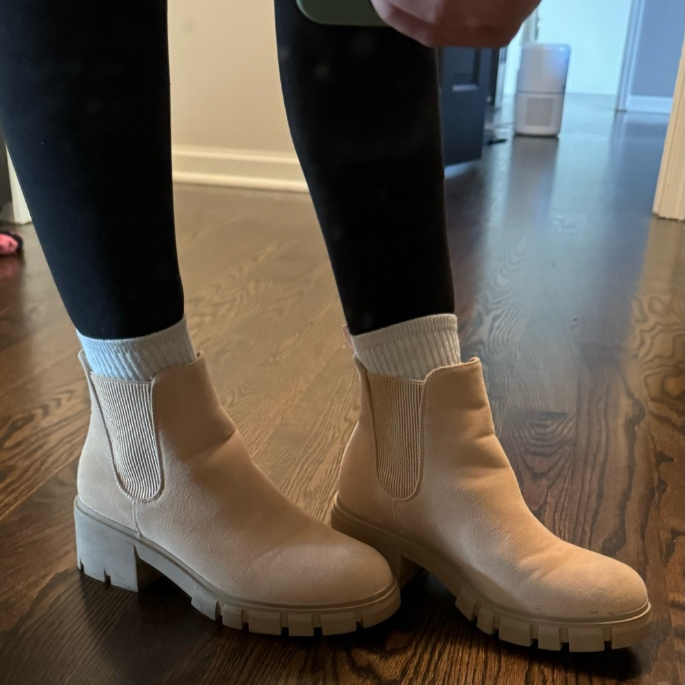 Light BROWN suede chunky boot